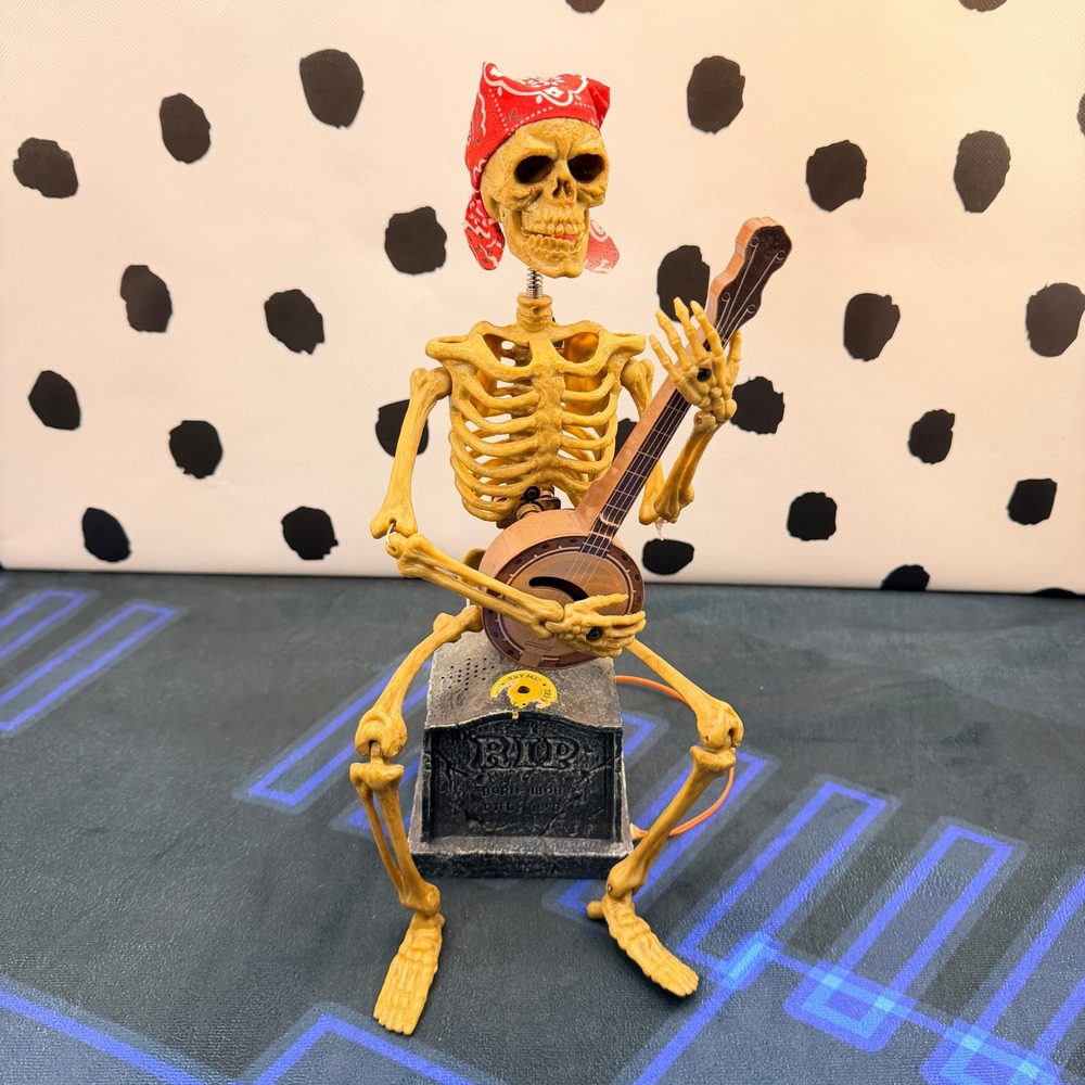 Magic Power Co Banjo Skeleton Halloween Decor Tan Animated‎ Tombstone Prop 12"